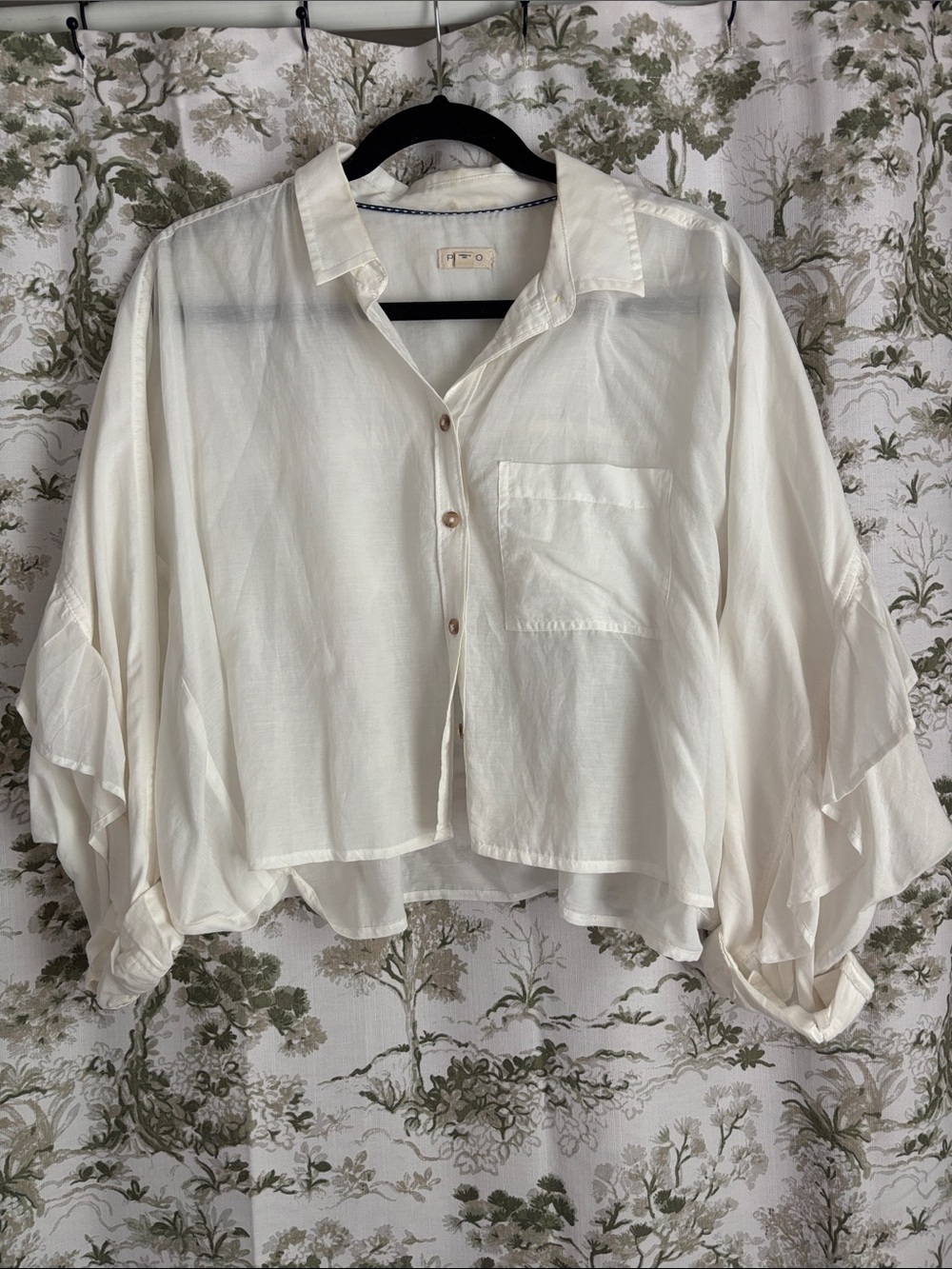 Pilcro White Cropped Button-Front Blouse